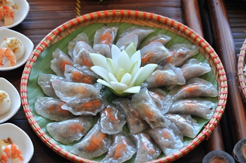 bánh bột lọc