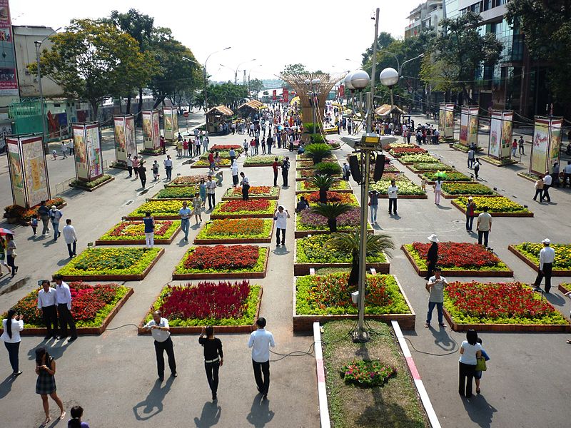 Một góc Đường hoa Nguyễn Huệ