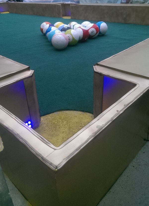 SnookBall là gì,SnookBall,môn thể thao kết hợp giữa bida và bóng đá,môn thể thao kết hợp giữa billiard và bóng đá,Snookball New mix sport,SnookBal Việt Nam,Nguyễn Phương Tùng