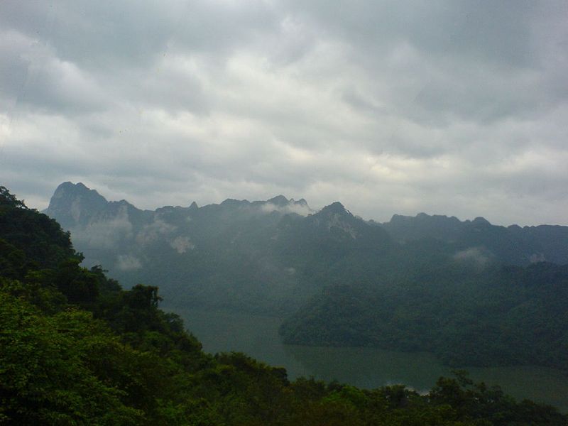 Hồ Ba Bể