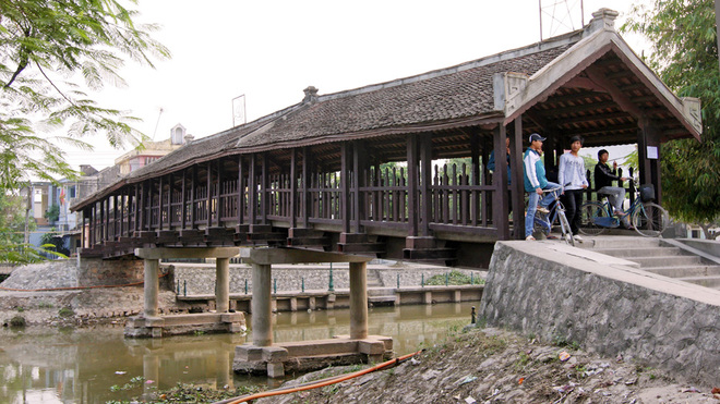 Cầu ngói,Cầu ngói Phát Diệm,cầu ngói Kim Sơn,cầu ngói Kim Sơn Ninh Bình,cầu ngói Phát Diệm Kim Sơn Ninh Bình,Phát Diệm Kim Sơn Ninh Bình,Phát Diệm,Kim Sơn,Ninh Bình