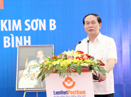 Trung học Phổ thông Kim Sơn B,Trung học Phổ thông Kim Sơn B Ninh Bình,Khánh thành THPT Kim Sơn B,Khánh thành THPT Kim Sơn B,Chủ tịch nước Trần Đại Quang dự lễ khánh thành THPT Kim Sơn B