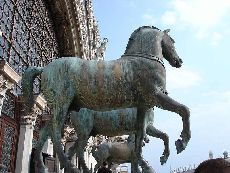 Bộ tứ mã,Venice,Venezia,Vơ-ni-dơ,Thành phố sông nước lãng mạn bậc nhất châu Âu,Venexia,Venessia,Venise,thành phố kênh đào,thành phố sông nước,thành phố của các kênh đào,thành phố tình yêu,thành phố thần tiên của con tim,thành phố lãng mạn,thành phố nổi,thành phố mặt nạ,thành phố kênh rạch