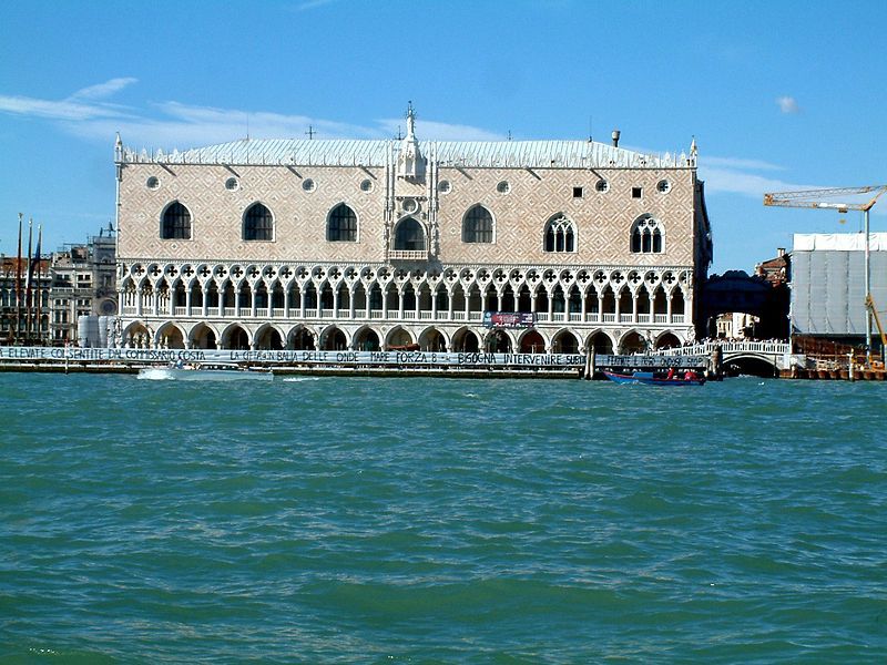 Venice,Venezia,Vơ-ni-dơ,Thành phố sông nước lãng mạn bậc nhất châu Âu,Venexia,Venessia,Venise,thành phố kênh đào,thành phố sông nước,thành phố của các kênh đào,thành phố tình yêu,thành phố thần tiên của con tim,thành phố lãng mạn,thành phố nổi,thành phố mặt nạ,thành phố kênh rạch