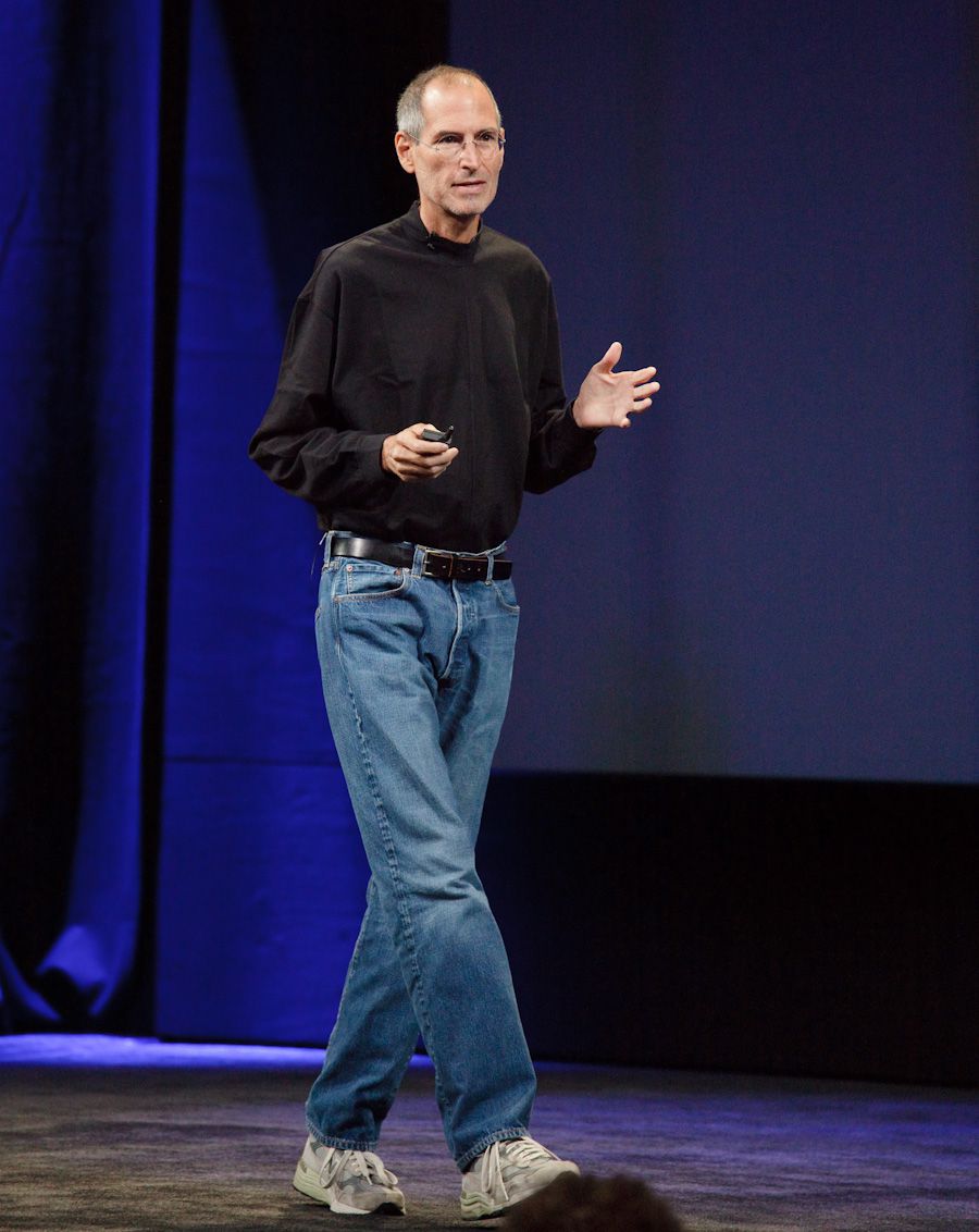 Steve Jobs là ai,Steve Jobs,sáng lập viên Apple,tổng giám đốc điều hành của hãng Apple,chủ tịch Apple