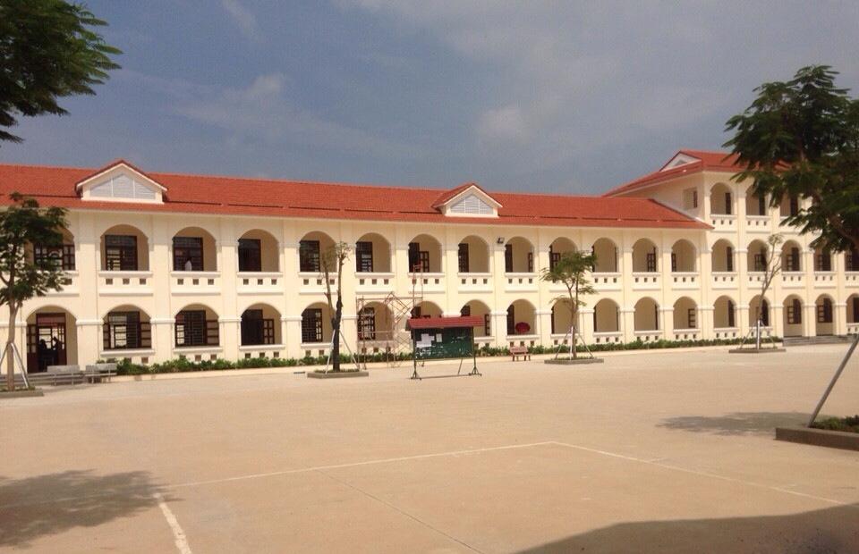 Trung học Phổ thông Kim Sơn B,Trung học Phổ thông Kim Sơn B Ninh Bình,Khánh thành THPT Kim Sơn B,Khánh thành THPT Kim Sơn B,Chủ tịch nước Trần Đại Quang dự lễ khánh thành THPT Kim Sơn B