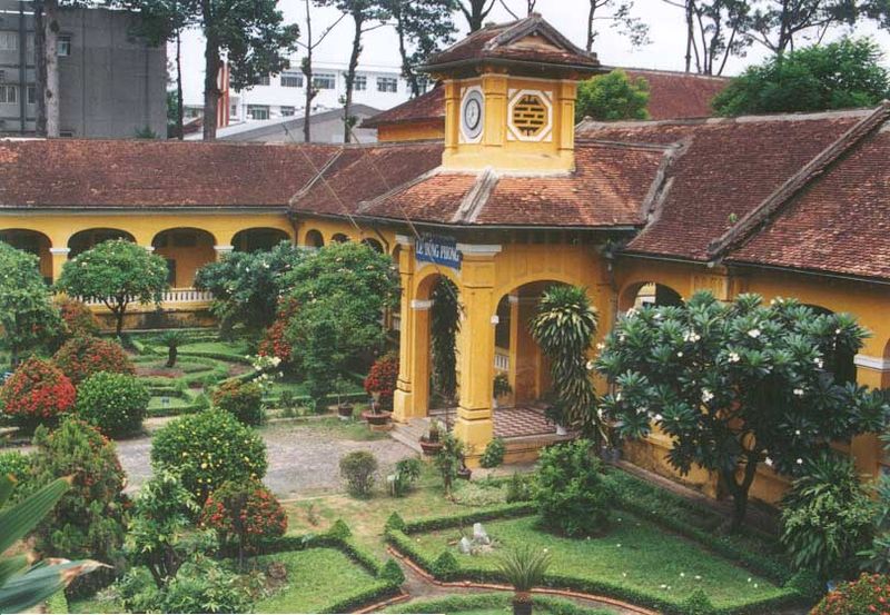 Trường Trung học Phổ thông Chuyên Lê Hồng Phong Thành phố Hồ Chí Minh,Trường Trung học Phổ thông Chuyên Lê Hồng Phong,Lê Hồng Phong High School for The Gifted,Trường Trung học Pétrus Ký