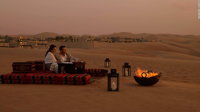 7 điểm đến đẹp nhất Abu Dhabi,Những điểm đến đẹp nhất Abu Dhabi,Abu Dhabi,Điểm đến du lịch,Những resort trên sa mạc,Resort Qasr al Sarab