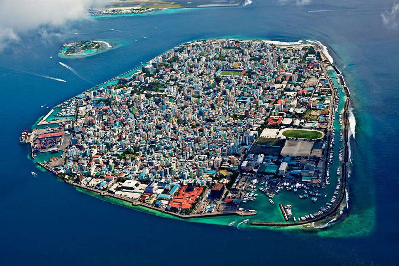 Những hòn đảo chật chội nhất thế giới,Những hòn đảo chật chội,Đảo đông dân,Đảo Male-Maldives