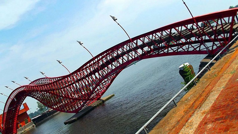 Những cây cầu kiệt tác kiến trúc của thế giới,Cây cầu đẹp,Cây cầu,Kiệt tác kiến trúc,Cầu Python