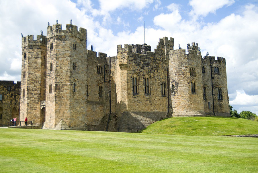 Những tòa lâu đài đẹp nhất thế giới,Tòa lâu đài đẹp,Lâu đài,Lâu đài Alnwick Castle