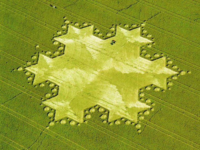 Những vòng tròn bí ẩn trên cánh đồng,Vòng tròn bí ẩn,Bí ẩn Crop circle,Crop circle,Kiệt tác trên cánh đồng