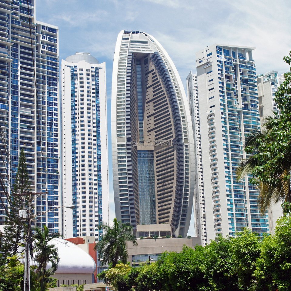 Tòa tháp mang tên Trump,Tháp Trump,Trump Ocean Club