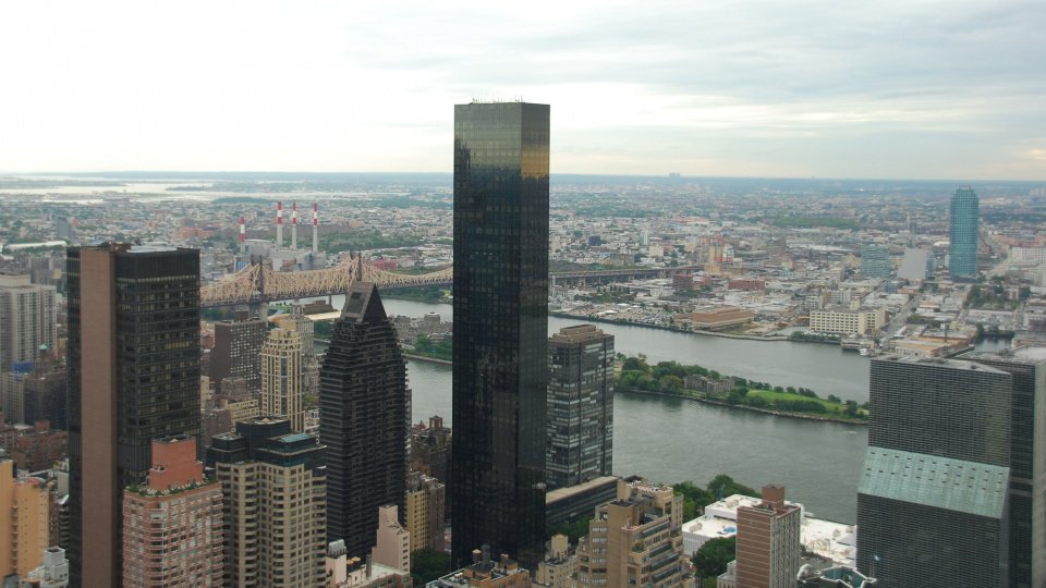 Tòa tháp mang tên Trump,Tháp Trump,Trump World Tower