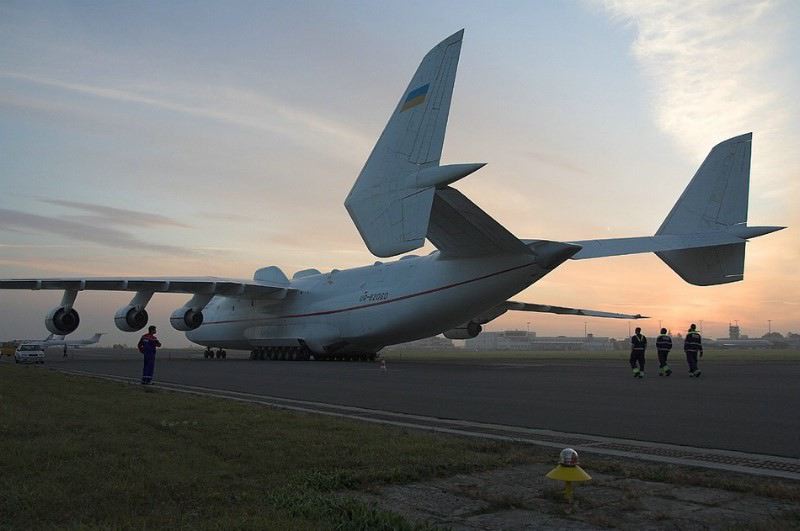 Máy bay vận tải lớn nhất thế giới,Máy bay vận tải An-225,Máy bay An-225,Máy bay vận tải