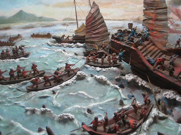 Ngô Quyền,Kế sách cắm cọc ngầm,Cuộc chiến trên sông Bạch Đằng,Đại chiến sông Bạch Đằng,Chiến thắng sông Bạch Đằng,Người hiến kế cho Ngô Quyền cắm cọc xuống sông Bạch Đằng