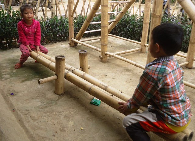 học sinh vùng cao