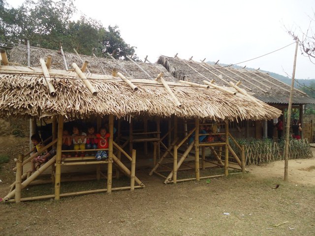 học sinh vùng cao