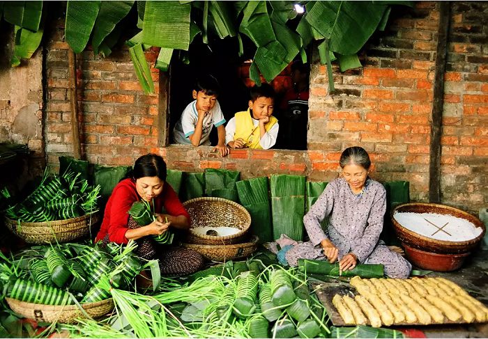 Ngày Tết cổ truyền, khi cả gia đình quây quần bên nhau với niềm hạnh phúc bất tận