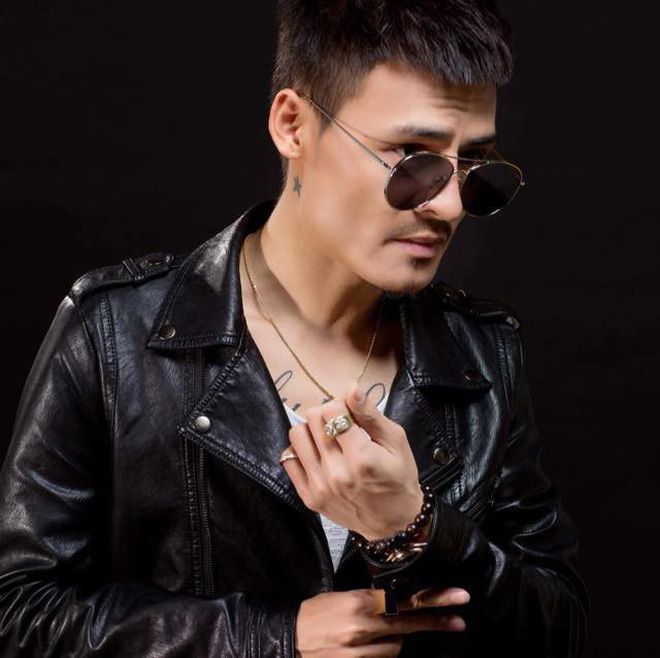 Hoa Vinh là ai? Sao lại hot đến thế?