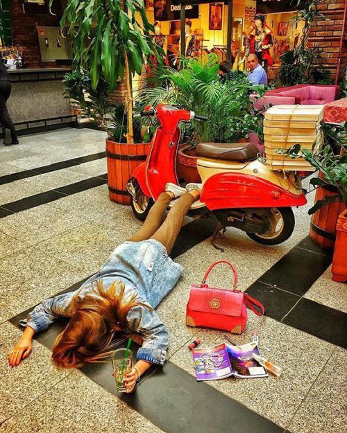 Ngã sấp mặt là gì,trào lưu ngã sấp mặt,ảnh ngã sấp mặt,ngã sấp mặt khoe của,ngã sấp mặt sang chảnh,ngã sấp mặt,fallingstars,fallingstars2018,thế nào là ngã sấp mặt