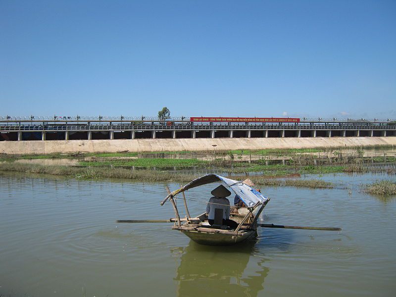 Đập tràn Lạc Khoái