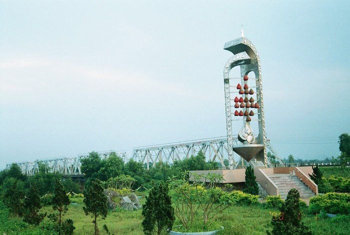 Cầu Thạch Hãn bắc qua sông Thạch Hãn,Thành cổ Quảng Trị - Quá khứ hào hùng,Thành cổ Quảng Trị,Du lịch thành cổ Quảng Trị,Khám phá thành cổ Quảng Trị
