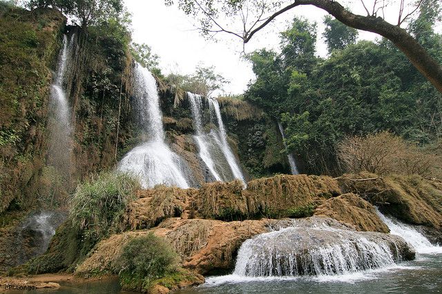 Thác Dải Yếm - Mộc Châu