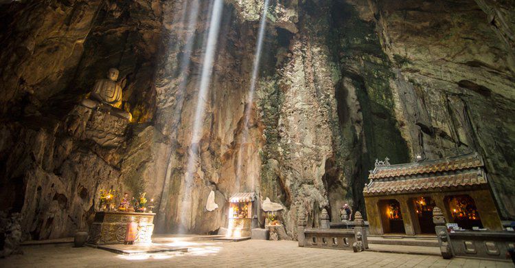 Động Huyền Không - Núi Ngũ Hành Sơn