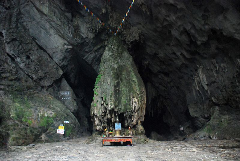 Đụn Gạo trong chùa Hương,Chùa Hương - Hà Nội,Chùa Hương,Hương Sơn,Quần thể chùa Hương,Lễ hội chùa Hương,Du lịch chùa Hương