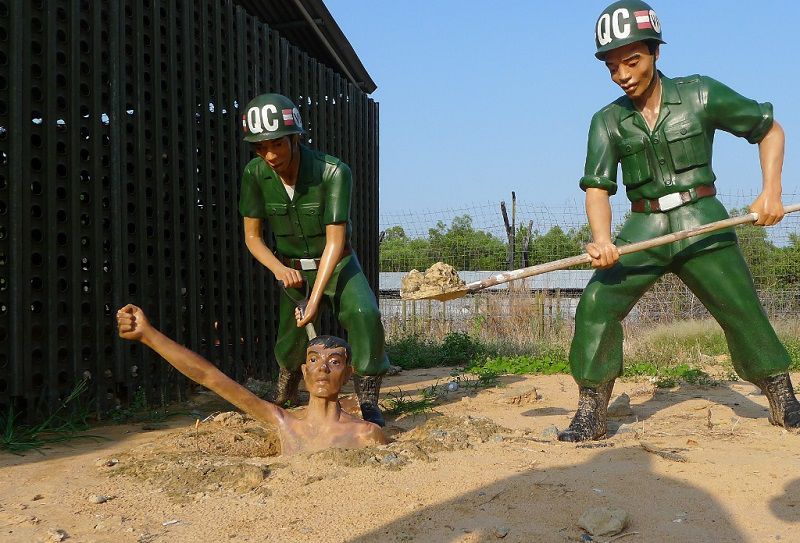 Nhà tù Phú Quốc,Trại giam Tù binh Chiến tranh Phú Quốc,Trại giam Tù binh Cộng sản Phú Quốc,Nhà lao Cây Dừa,Trại huấn chính Cây Dừa,Các hình thức tra tấn tại nhà tù Phú Quốc