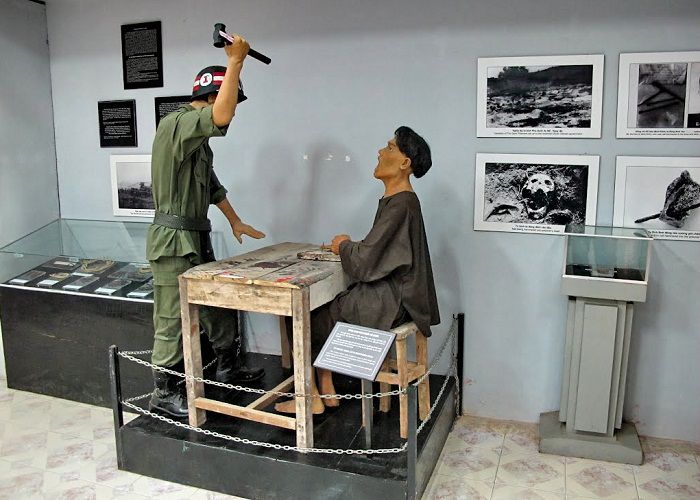 Nhà tù Phú Quốc,Trại giam Tù binh Chiến tranh Phú Quốc,Trại giam Tù binh Cộng sản Phú Quốc,Nhà lao Cây Dừa,Trại huấn chính Cây Dừa,Các hình thức tra tấn tại nhà tù Phú Quốc