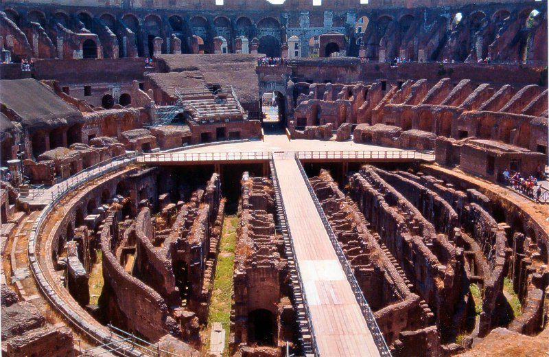 Đấu trường La Mã (Italia),Đấu trường La Mã,Đại hý trường La Mã,Amphitheatrum Flavium,Colosseum,Colosseo,Anfitea Flavio