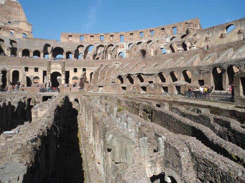 Đấu trường La Mã (Italia),Đấu trường La Mã,Đại hý trường La Mã,Amphitheatrum Flavium,Colosseum,Colosseo,Anfitea Flavio