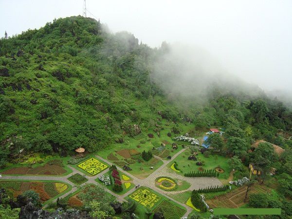 Núi Hàm Rồng (Sa Pa),Khu du lịch núi Hàm Rồng - Sa Pa,Núi Hàm Rồng