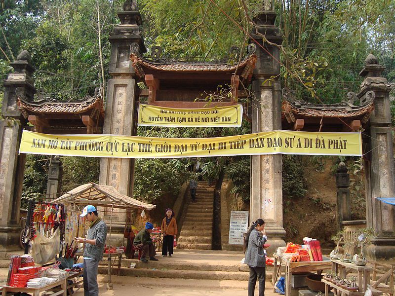 Đường lên chùa Tây Phương,Chùa Tây Phương - Thạch Thất - Hà Nội