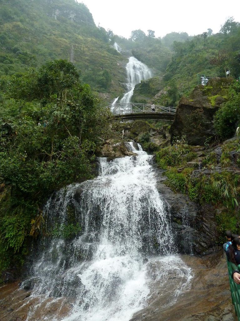Thác Bạc - Sa Pa