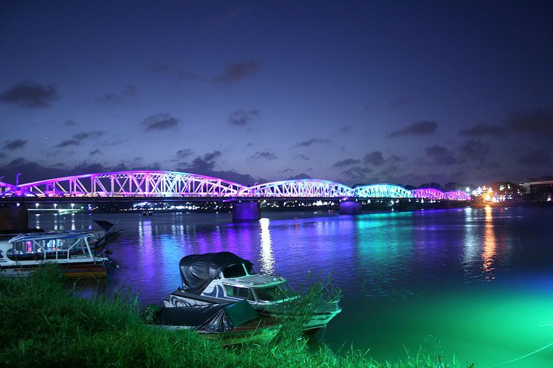 Cầu Trường Tiền (Sông Hương - Huế),Cầu Trường Tiền,Cầu Tràng Tiền