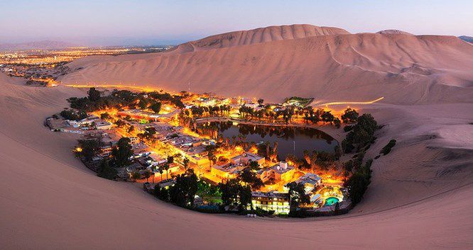 Ốc đảo Huacachina, Peru