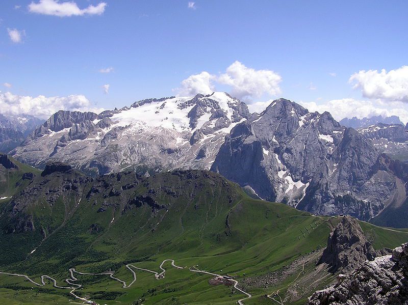 Dãy núi Dolomites (Ý),Dolomites,Khám phá vẻ đẹp của dãy núi Dolomites