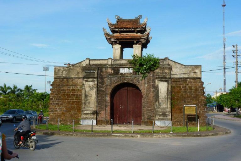 Cổng Tiền Môn - Thành Cổ Vinh - Nghệ An