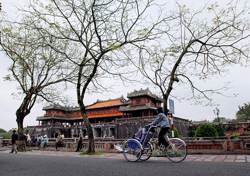 Du ngoạn cố đô Huế,Cố đô Huế,Kinh thành Huế