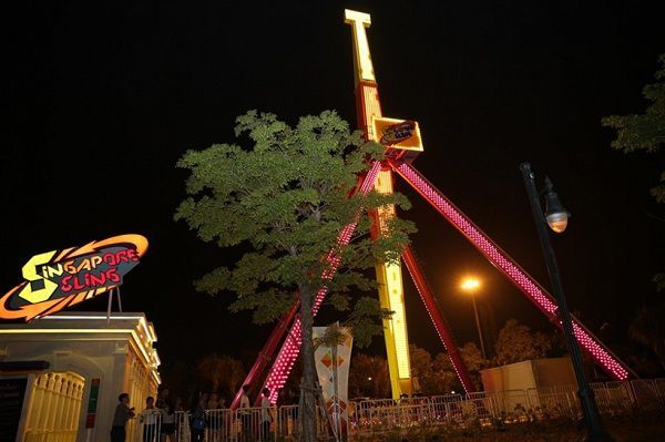Trò chơi Singapore Sling ở Asia Park