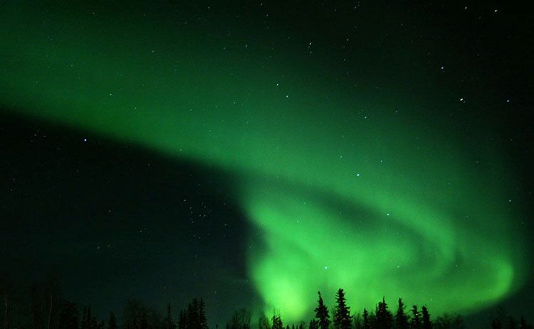 Thị trấn nhỏ Yellowknife trở nên nổi tiếng khi trở thành một trong những điểm ngắm bắc cực quang đẹp nhất thế giới.
