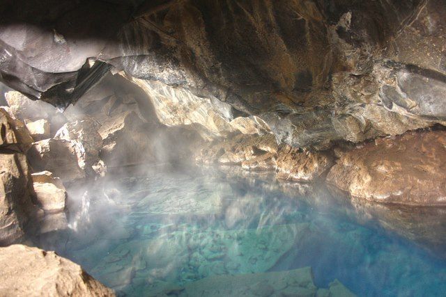 Suối nước nóng,Những điều thú vị và tuyệt vời ở Băng Đảo Iceland,Du lịch Iceland,Băng đảo Iceland