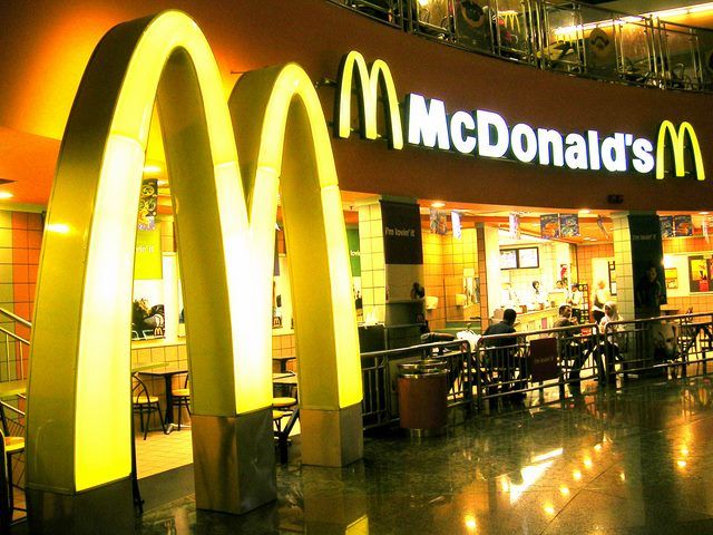 Không Mc Donalds,Những điều thú vị và tuyệt vời ở Băng Đảo Iceland,Du lịch Iceland,Băng đảo Iceland