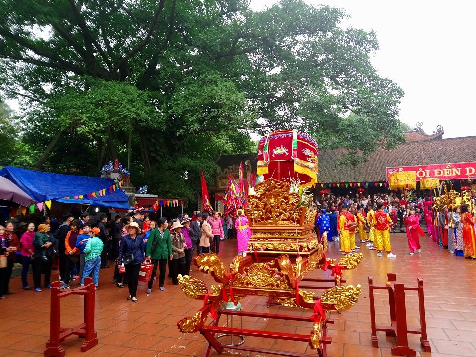 Đền Dầm (Xâm Dương - Ninh Sở - Thường Tín - Hà Nội),Đền Dầm,Lễ hội Đền Dầm,Đền Dầm - Hà Nội,Lịch sử đền Dầm,vì sao lại có tên gọi đền Dầm,truyền thuyết đền Dầm
