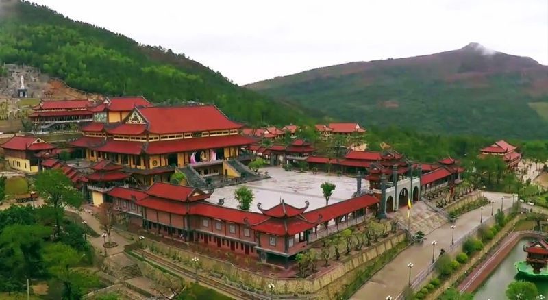 Chùa Ba Vàng,Chùa Ba Vàng - Quảng Ninh