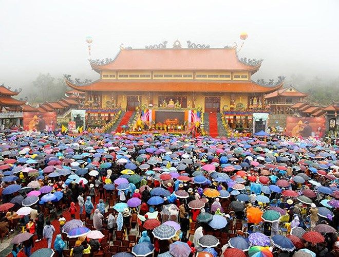 Chùa Ba Vàng,Chùa Ba Vàng - Quảng Ninh