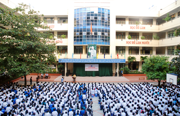 Trường THPT & THPT Nguyễn Tất Thành,Trung học cơ sở và Trung học phổ thông Nguyễn Tất Thành,Trường Nguyễn Tất Thành,Đại học sư phạm Hà Nội